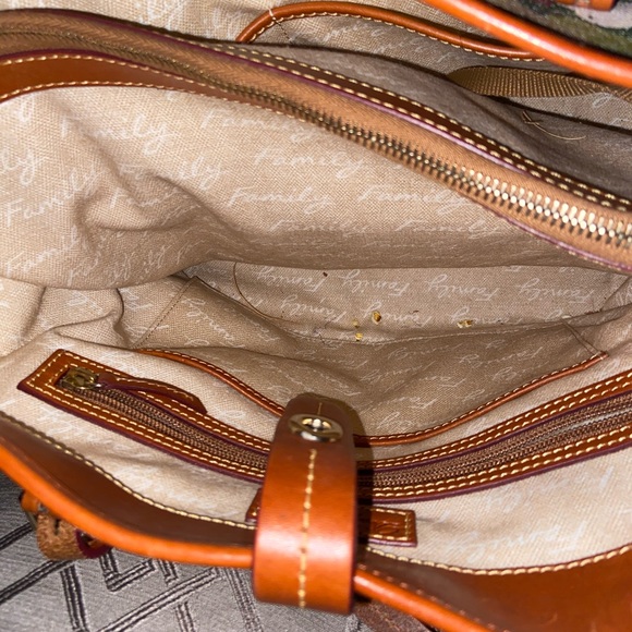 Inside of DB bag - Picture 3 of 4